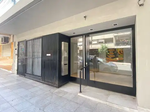 LOCAL MIXTURA 3, 20 MTS TOT(Aprox), C/ BAÑO,EXC. UBICACIÓN A MTS DE AV. CORRIENTES
