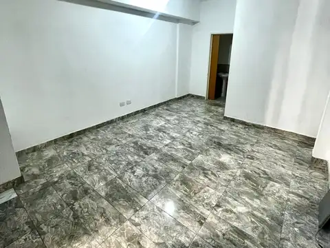 Local en Alquiler en Villa Crespo, $ 900.000