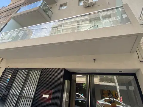 Local en Alquiler en Villa Crespo, $ 900.000