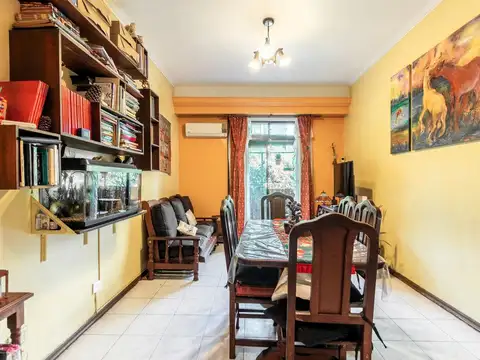 Dpto 3amb fte balcón luminoso 2do por escalera.