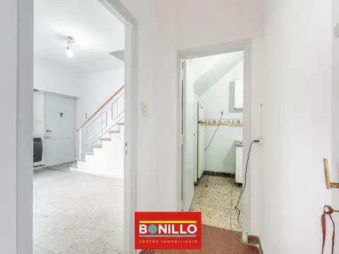 Depto Tipo Casa en Venta en Villa Pueyrredon, USD 115.000