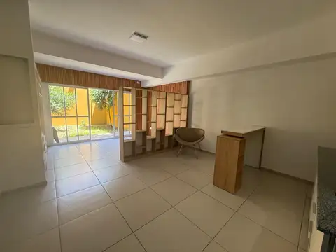 VENTA DEPARTAMENTO MONOAMBIENTE CON PATIO EN BOEDO