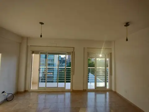 SAN MARTIN ALQUILA DEPARTAMENTO 2 AMB CON BALCON