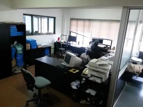 Galpon en Venta 25  mts Frente