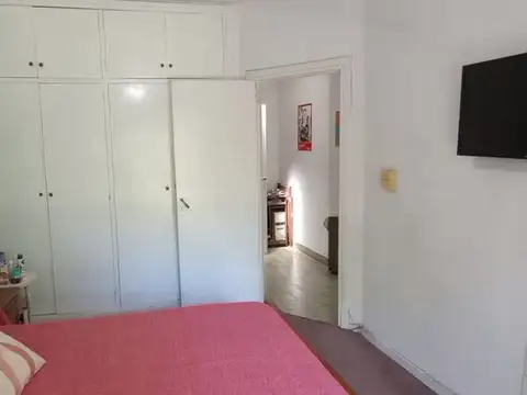 VENTA CASA MULTIFAMILIAR EN LOTE PROPIO-BECCAR