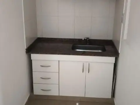 Local en Alquiler en Observatorio, $ 550.000