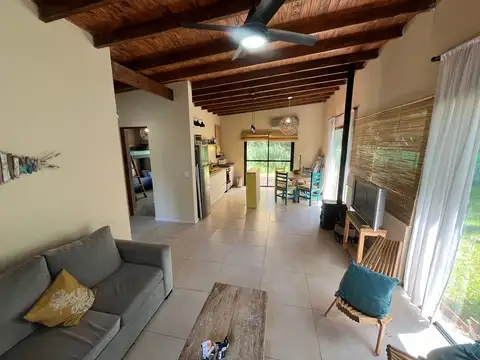 Casa en venta en Las Gaviotas con planos aprobados para una segunda vivienda