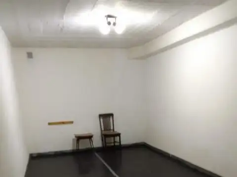 Local en Venta 40 años