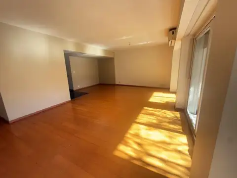 Departamento en Venta de 6 ambientes