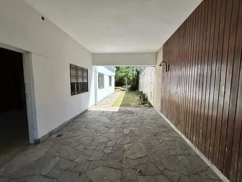 Casa en Venta en Banfield, USD 145.000