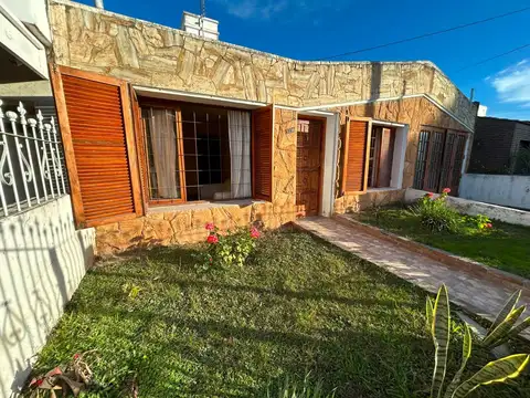 Casa en Venta en Dean Funes, Cordoba