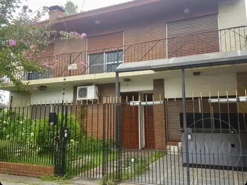 OPORTUNIDAD CASA EN VENTA APTO CREDITO (próxima a escriturar)