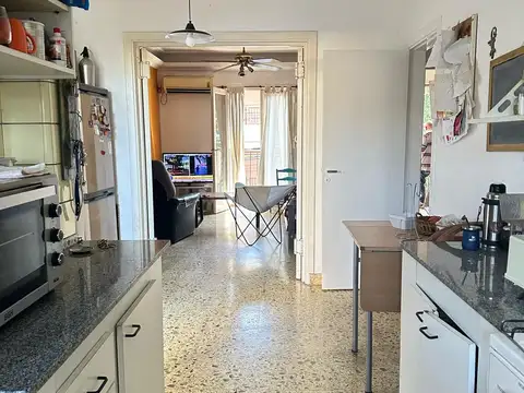 PH en planta alta a metros de Av Perón y Sarmiento / San Fernando