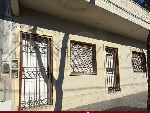 junin 1900, Piso 0