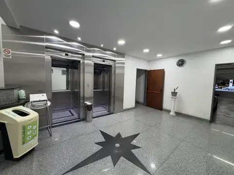 PISO DE OFICINA EN ALQUILER - EXPENSAS INCLUIDAS EN EL PRECIO - PISO 4