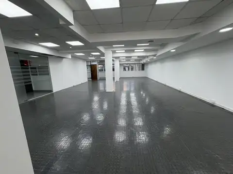 PISO DE OFICINA EN ALQUILER - EXPENSAS INCLUIDAS EN EL PRECIO - PISO 4