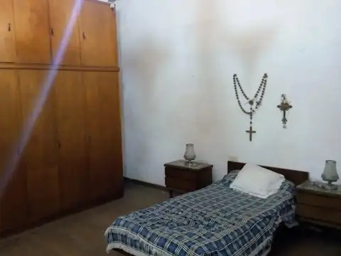 Pje Espronceda 2700. Casa 4 amb Garage. Jardín. Villa Real