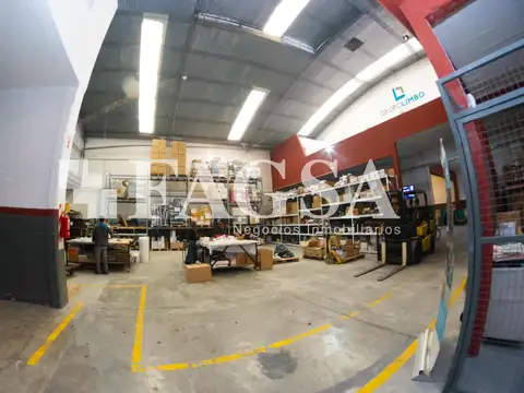 Galpon en Venta 20  mts Frente