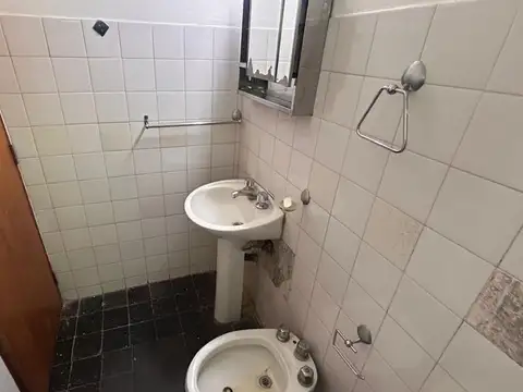 Departamento 4 ambientes con 1 baño