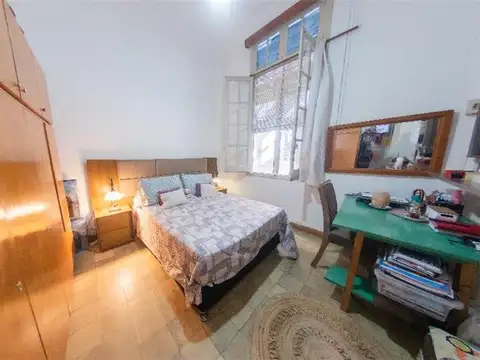 Apartamento de 2 Dormitorios en Ciudad Vieja, Ideal...