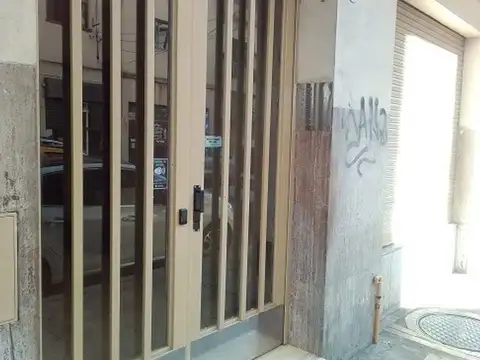 Manuel J. Samperio 900, Piso 3