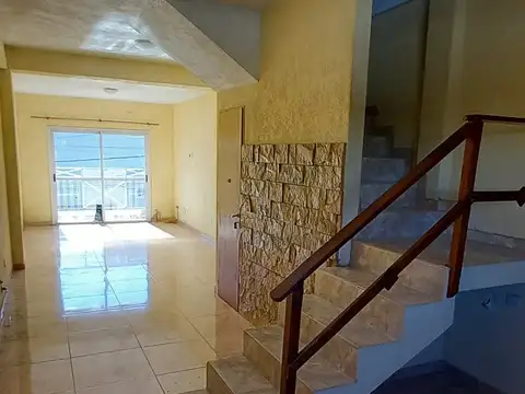 Depto Tipo Casa en Alquiler 20 años
