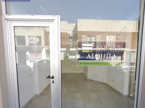 Local en  calle 25 de Mayo