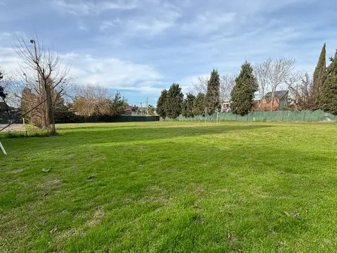 Quinta en Paso del Rey-  5.000 m2