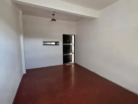 Casa en Alquiler en Llavallol, $ 560.000