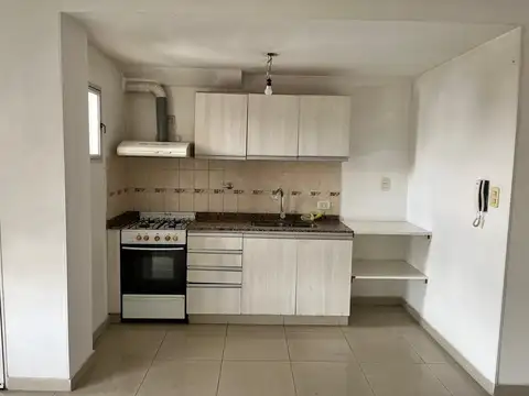 Av. San Martin 6600, Piso 3