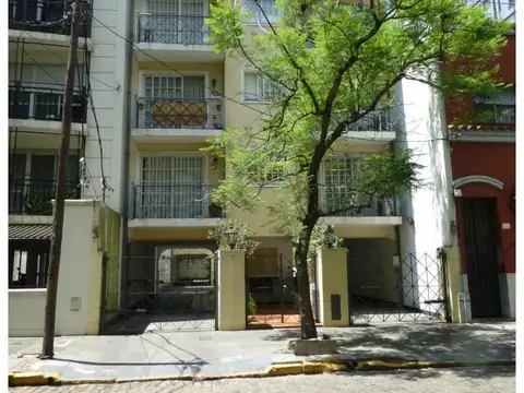 Departamento alquiler con muebles. Impecable