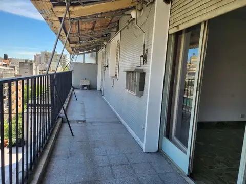 Departamento 3 amb, dependencia y balcòn Caballito