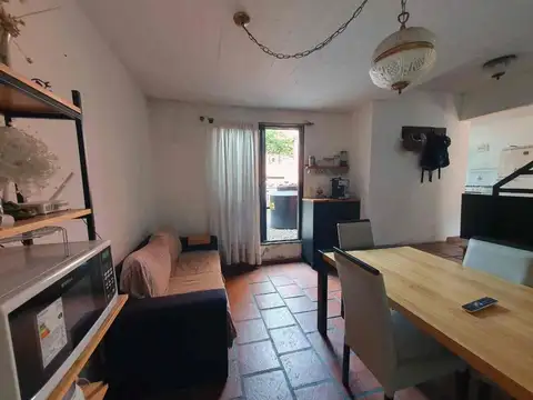 Depto Tipo Casa en Venta 26 años