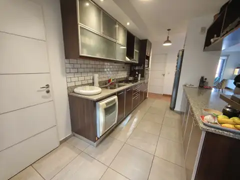 Departamento 4 ambientes con 2 baños