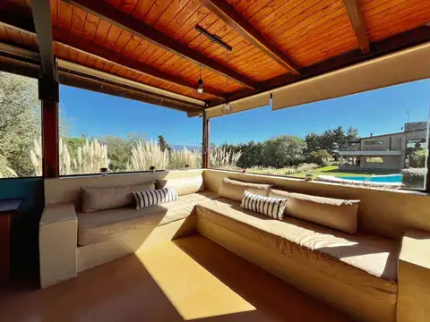 Hotel en Venta en Los Molinos, USD 1.900.000