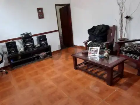 Miguel Cane 800, Piso 0