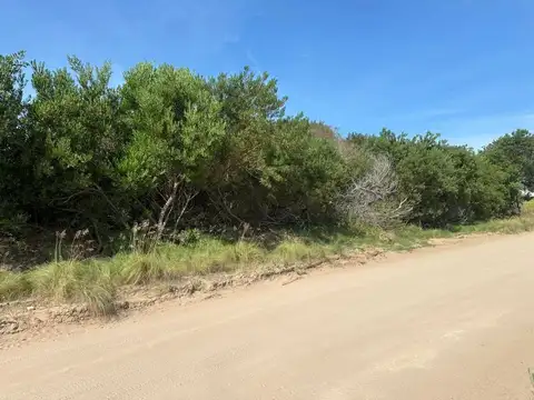 LOTE VENTA COSTA ESMERALDA SENDEROS IV 900 MTS2