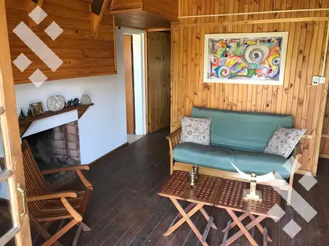 VENTA: CABAÑA 4 DORM. E/ VILLA MARI MENUCO