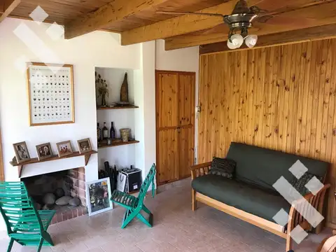 VENTA: CABAÑA 4 DORM. E/ VILLA MARI MENUCO