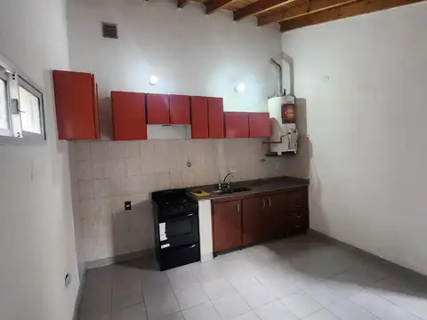 Depto Tipo Casa en Alquiler de 2 ambientes