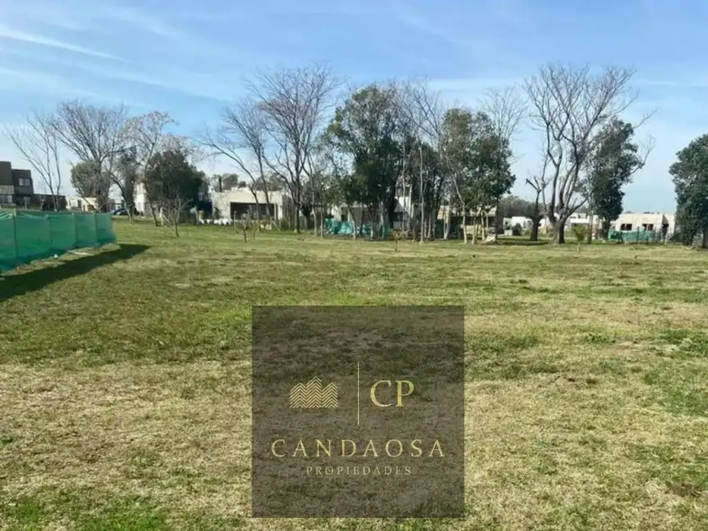 Lote Interno/central Barrio Santa Lucia, Pdl