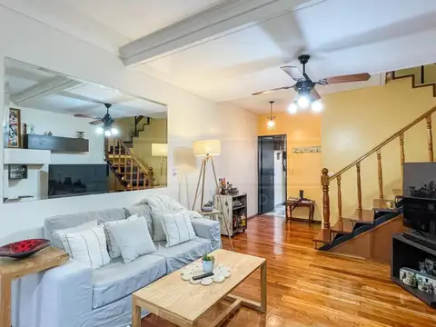 Depto Tipo Casa en Venta de 3 dormitorios