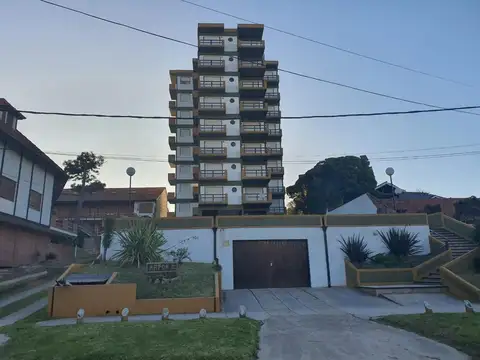 Avenida 2 1050 , Piso 4