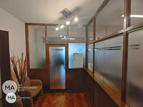 Oficina en Alquiler en Centro, $ 1.250.000