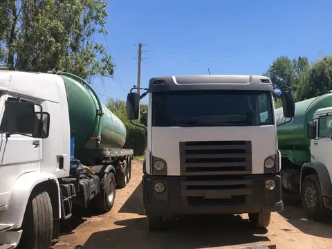VENTA EMPRESA DE CAMIONES ATMOSFERICOS Y VOLQUETES PILAR ZONA NORTE