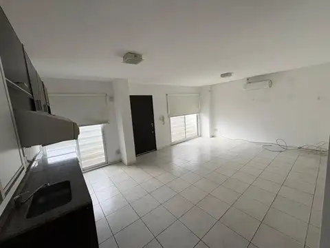 Departamento en Alquiler en Centro, $ 650.000