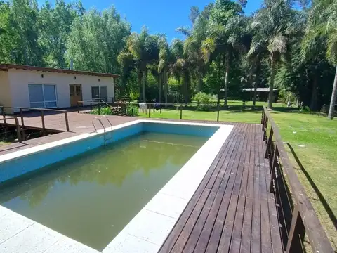 Casa en Canal Arias Escobar