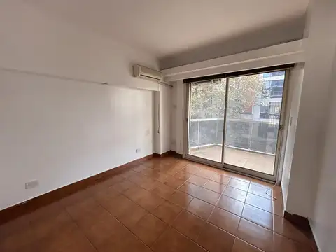 Departamento en Alquiler en Balvanera, $ 750.000