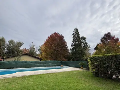 LA PISTA 1100 , Piso 0