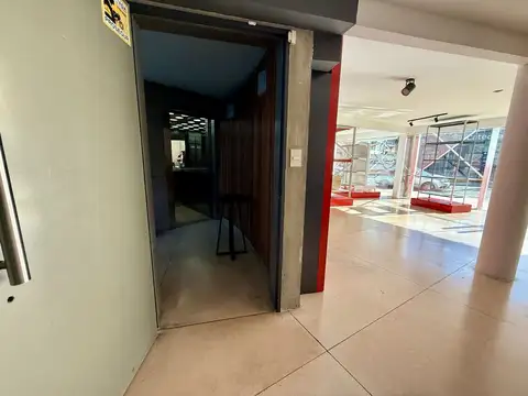 Local en Alquiler en La Lucila, USD 3.500
